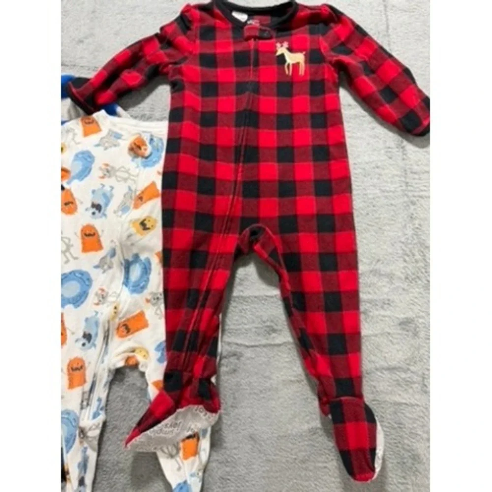 Simple Joys Child of Mine by‎ Carters Baby Pajamas 12M Footed Sleepers Lot of 3